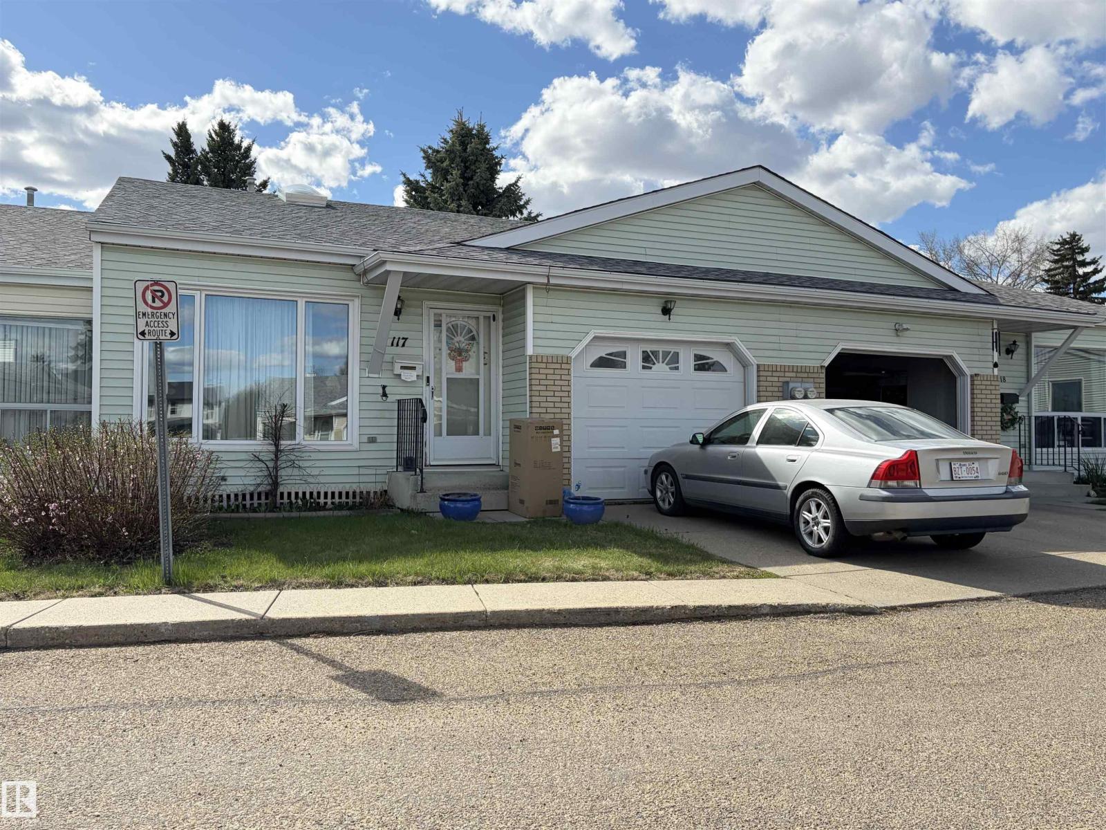 #117 17703 64 AV NW - 1