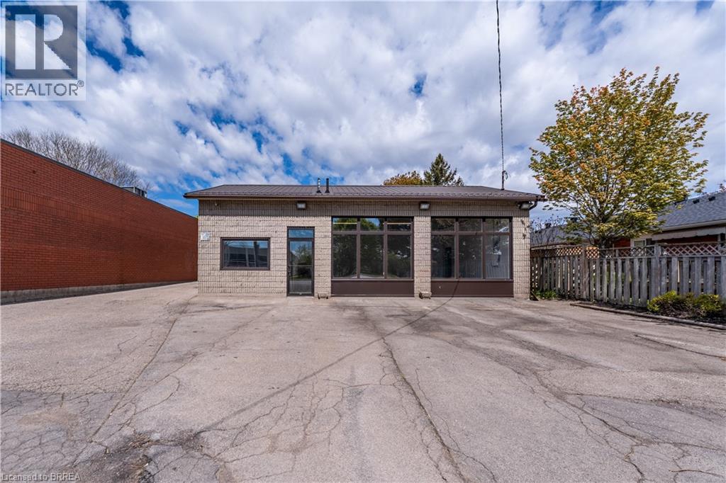 568 WEST Street, Brantford, Ontario, N3R6M7 — Photo 11