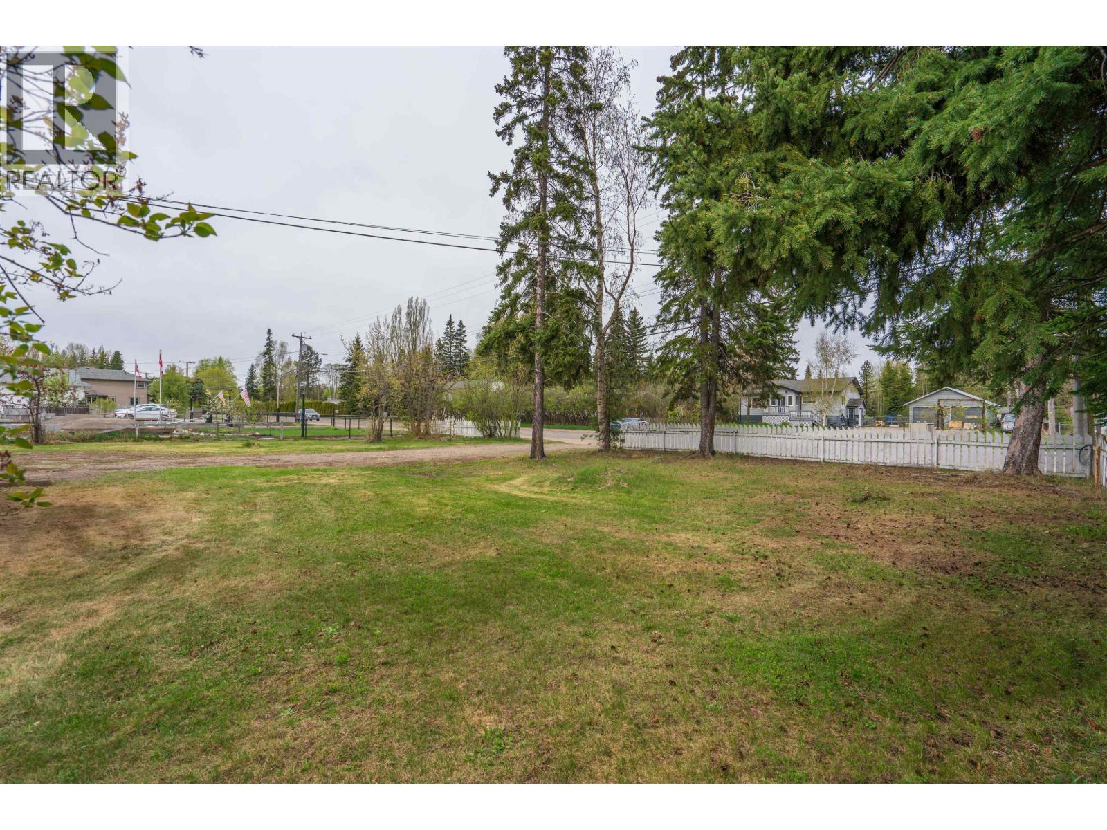 Kitchen of 3183 AUSTIN ROAD · Prince George, BC