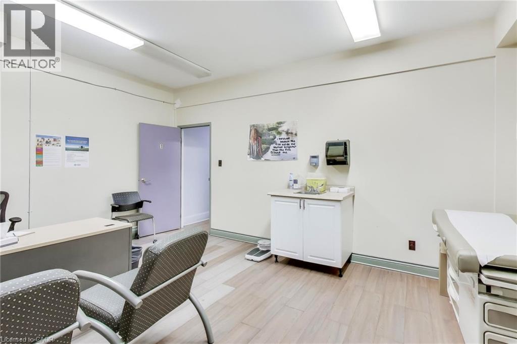 200 MAIN Street E, Hamilton, Ontario, L8N1H3 — Photo 16