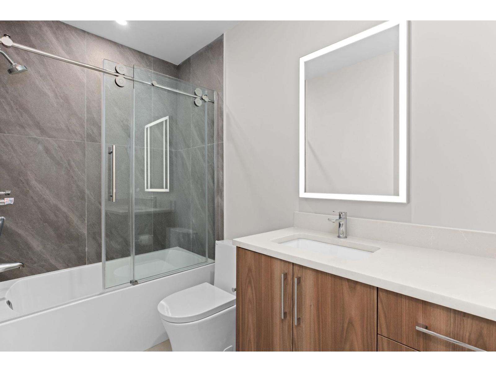 14799 OXENHAM AVENUE, White Rock