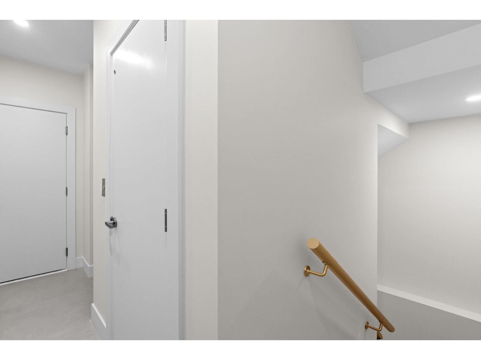 14799 OXENHAM AVENUE, White Rock
