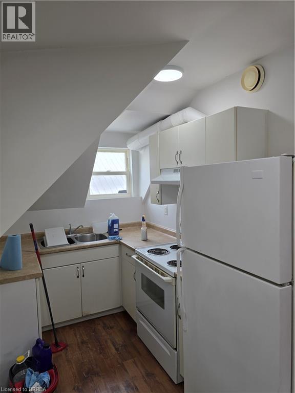 42 SHERIDAN Street Unit# Upper, Brantford, Ontario, N3T2P9 — Photo 5