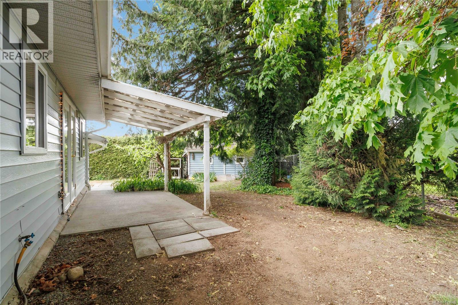 2626 Ernhill Dr - 25