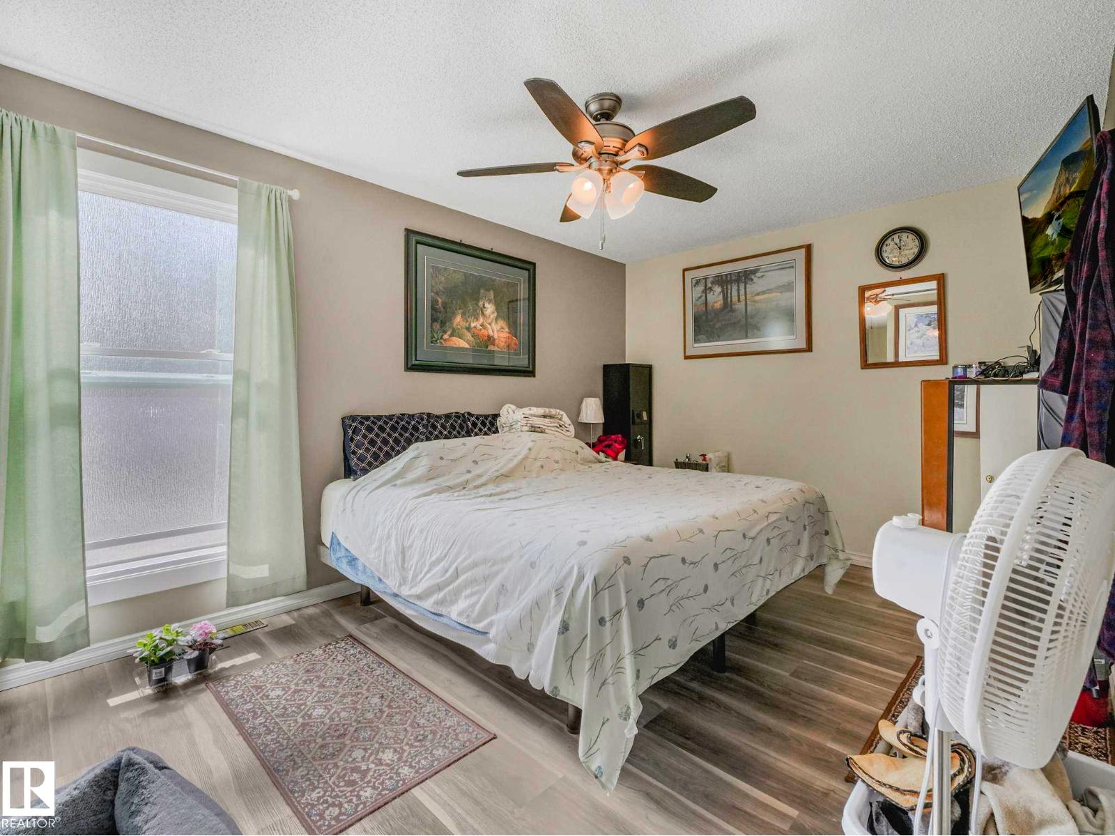 1102 SADDLEBACK RD NW, Edmonton