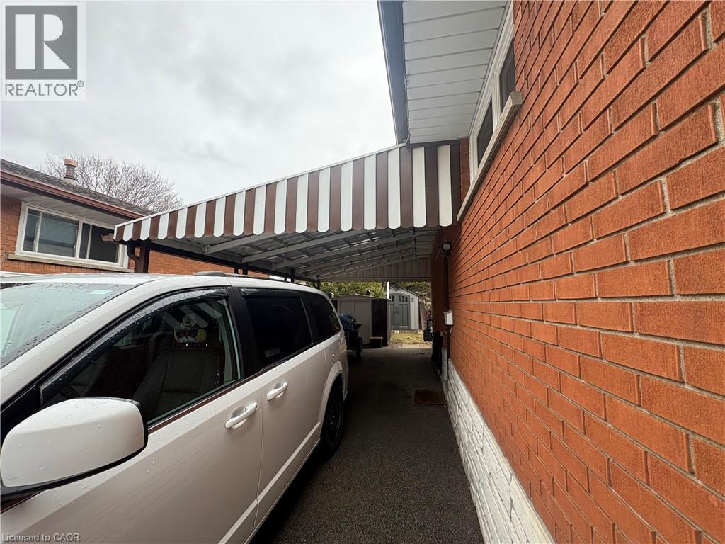 109 RIDGE Street, Hamilton, Ontario, L9A2X4 — Photo 10