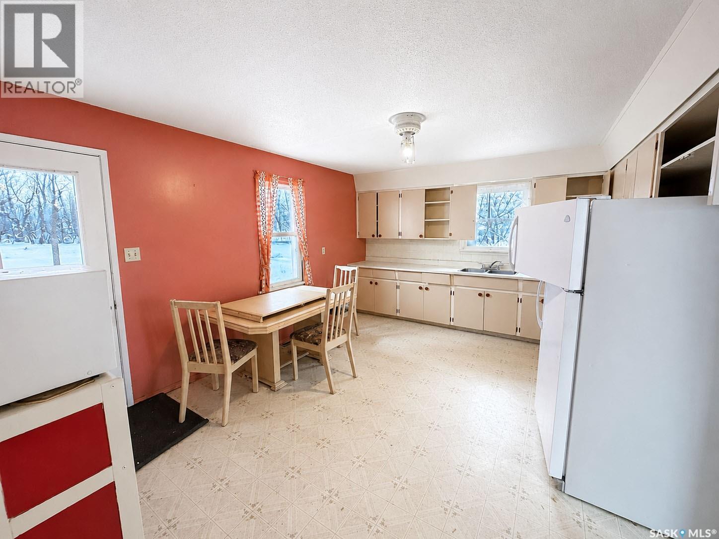1915 15th STREET W - 4