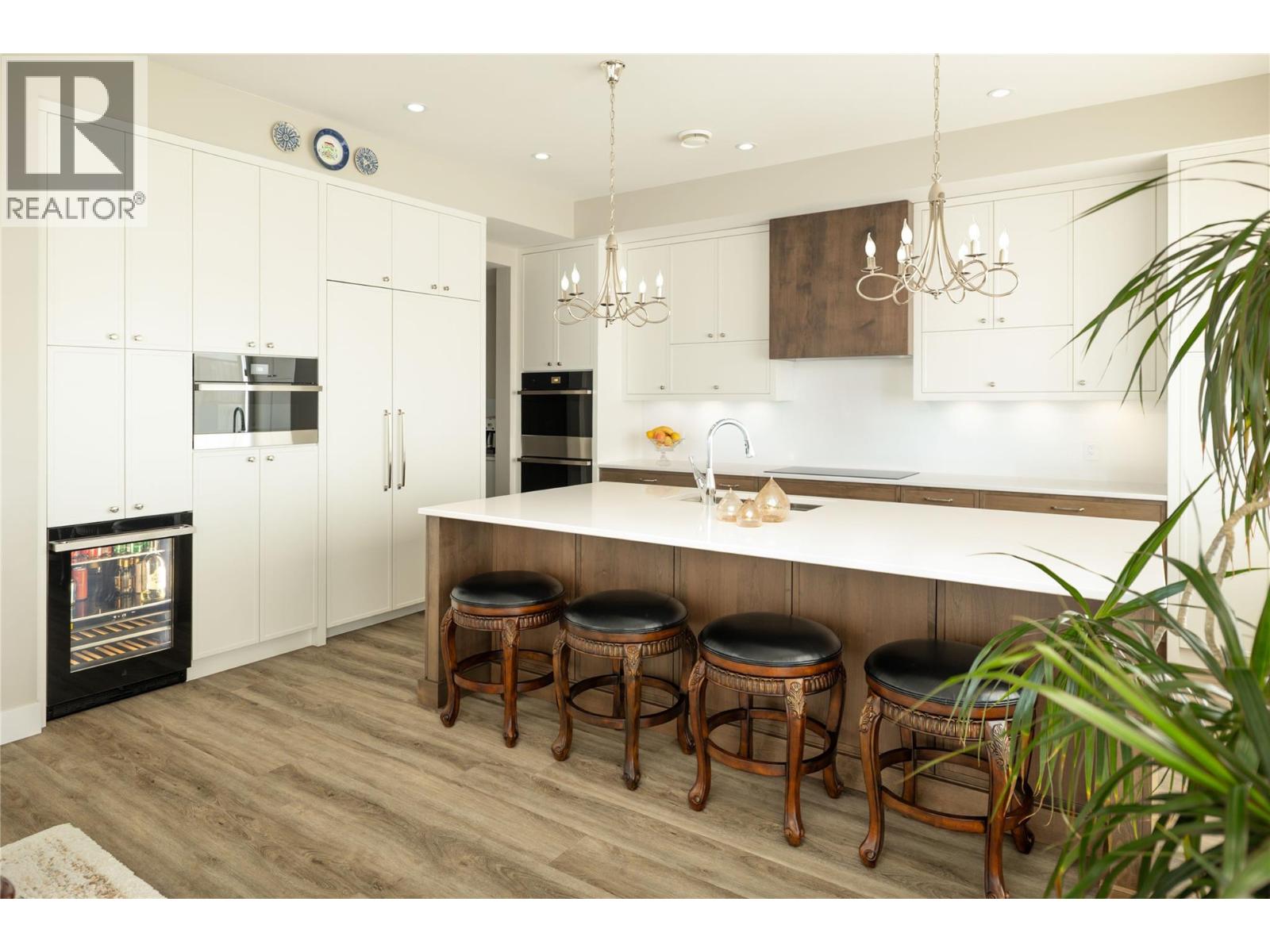 274 Summer Wood Drive, Kelowna