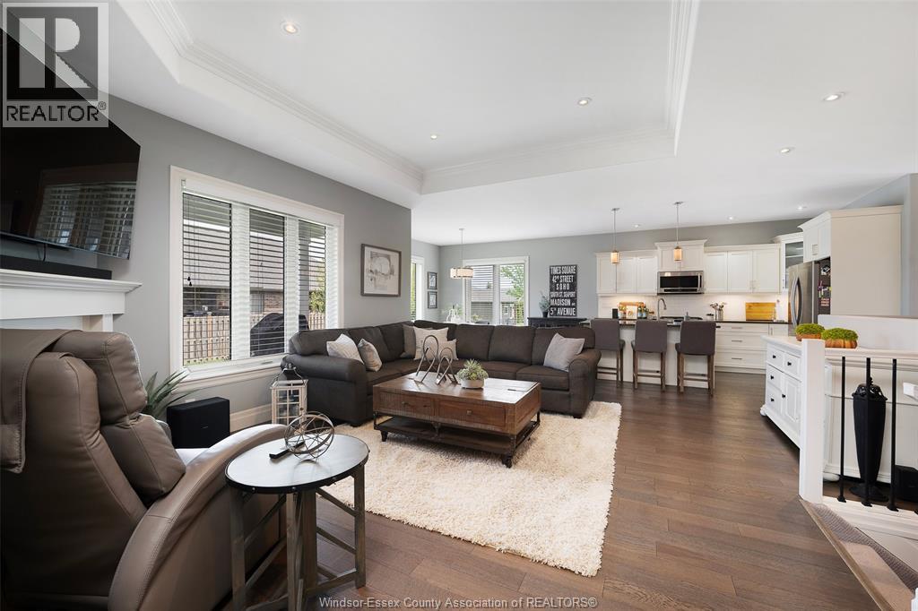65 ROBIN COURT - 11