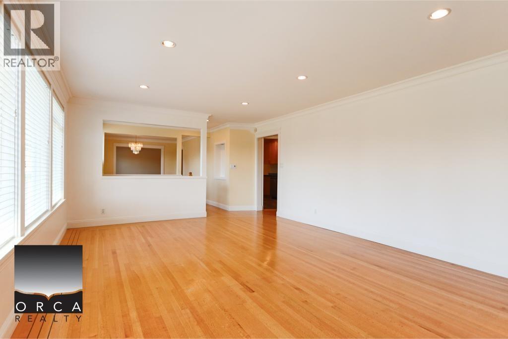 5 Bed, 3 Bath House for Rent in Burnaby – 7755 JENSEN PLACE, Burnaby - Image 11
