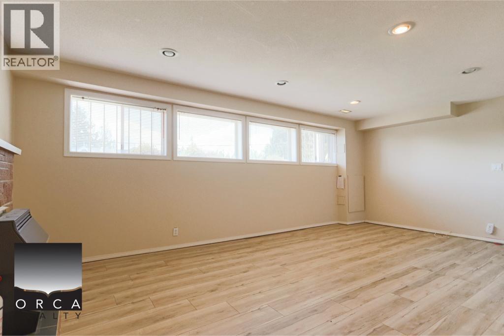 5 Bed, 3 Bath House for Rent in Burnaby – 7755 JENSEN PLACE, Burnaby - Image 4