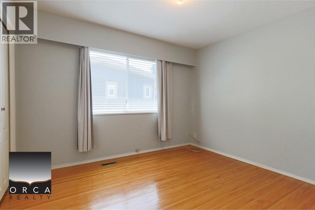 5 Bed, 3 Bath House for Rent in Burnaby – 7755 JENSEN PLACE, Burnaby - Image 32