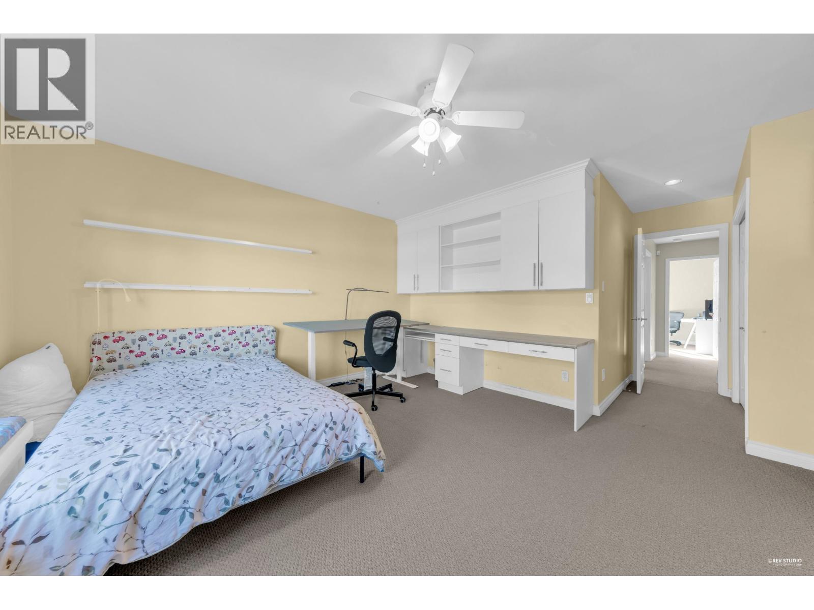9171 PAULESHIN CRESCENT