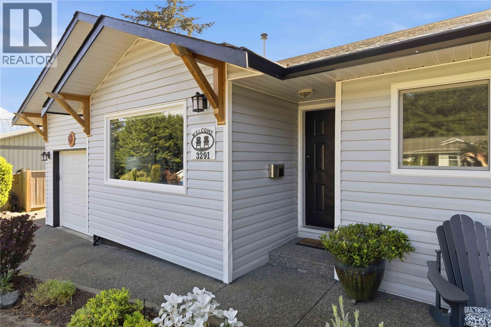 3291 Mary Anne Cres - 6