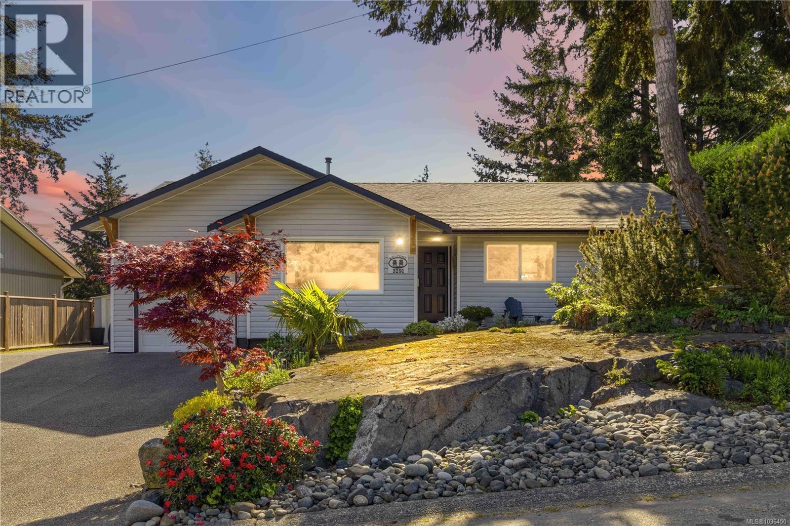 3291 Mary Anne Cres - 31