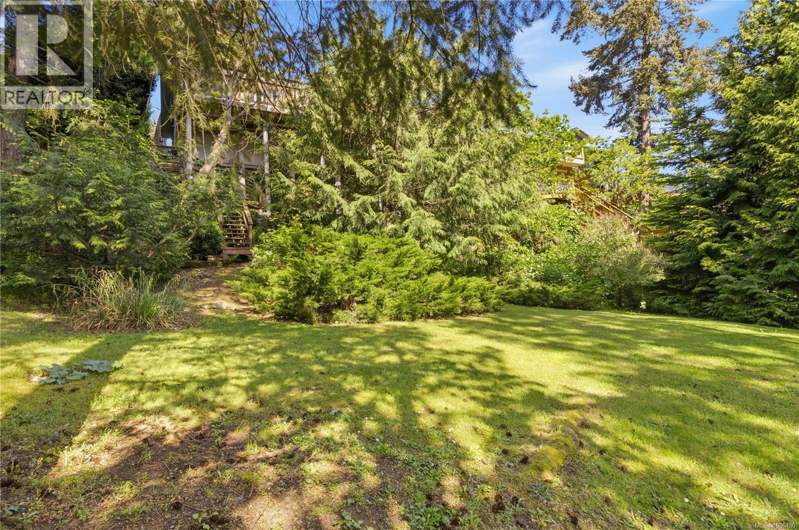 3291 Mary Anne Cres - 30