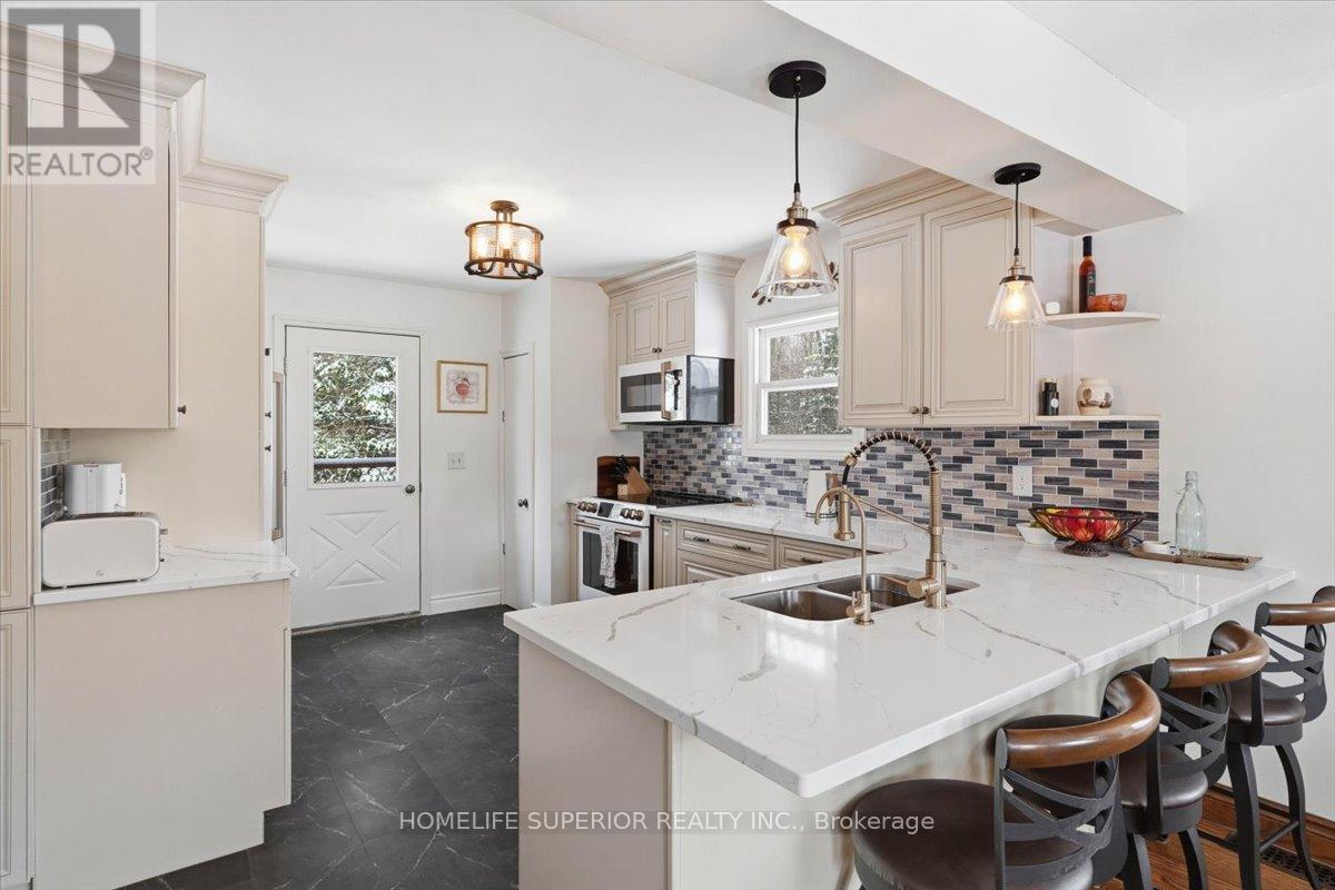 250 RIVER GARDEN ROAD - 11