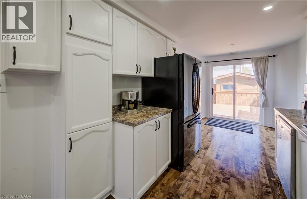 466A EXMOOR Street, Waterloo, Ontario, N2K3T7 — Photo 12