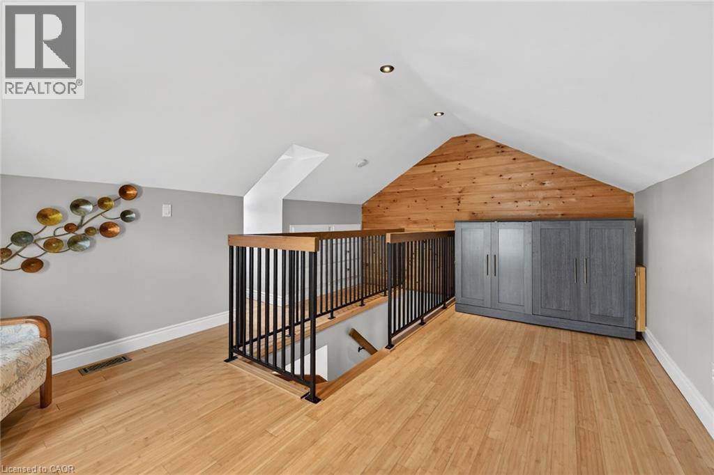 29 MILL Street, Hamilton, Ontario, L8R2E2 — Photo 24