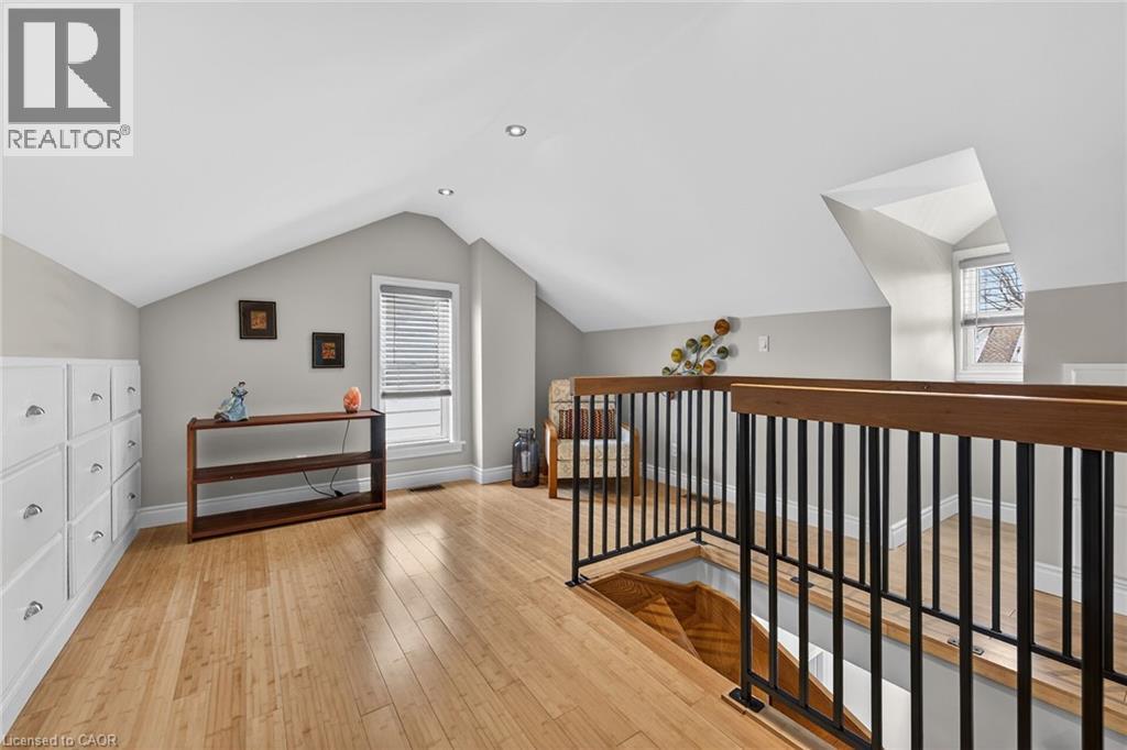 29 MILL Street, Hamilton, Ontario, L8R2E2 — Photo 25