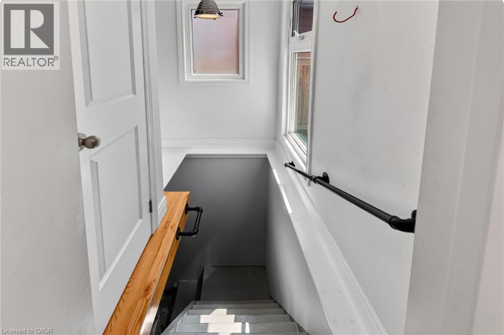 29 MILL Street, Hamilton, Ontario, L8R2E2 — Photo 16
