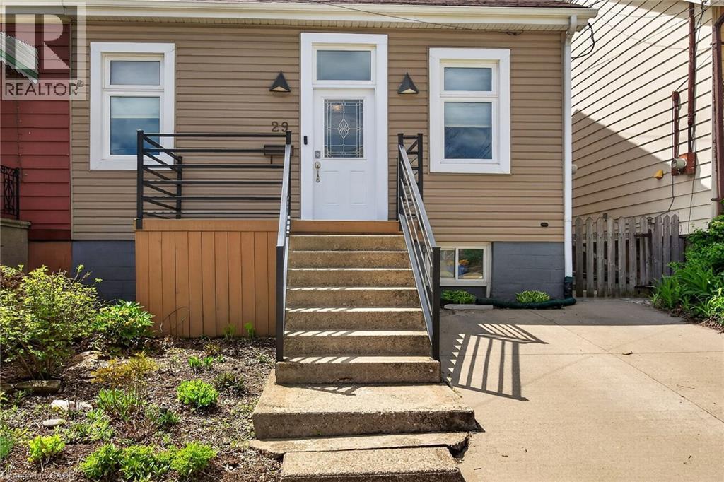 29 MILL Street, Hamilton, Ontario, L8R2E2 — Photo 35