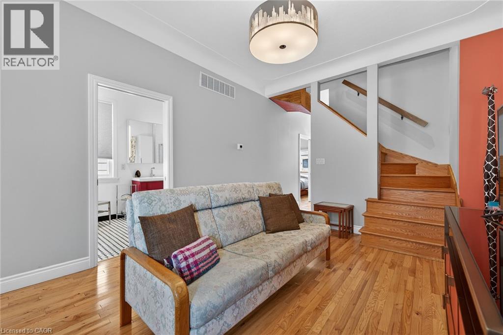 29 MILL Street, Hamilton, Ontario, L8R2E2 — Photo 28
