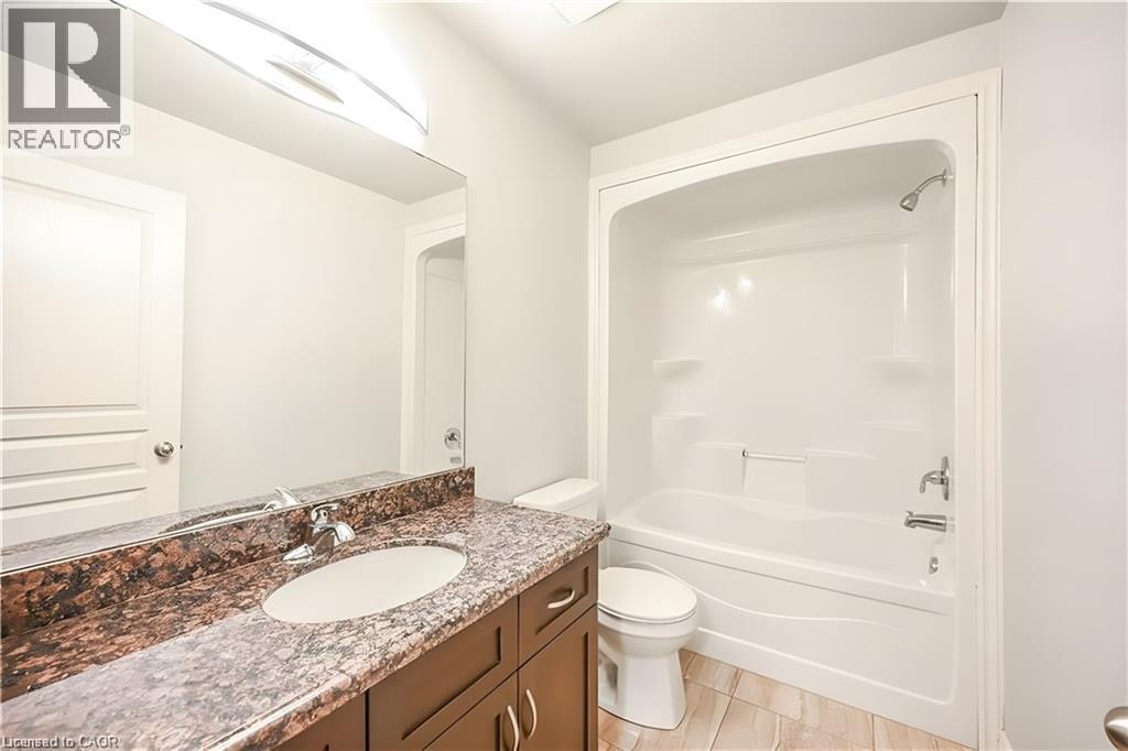70 HIGHGATE Drive Unit# 44, Stoney Creek, Ontario, L8J0E8 — Photo 12