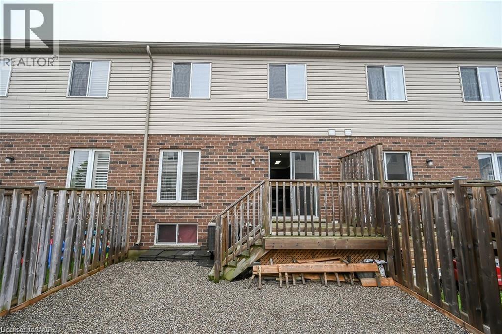 70 HIGHGATE Drive Unit# 44, Stoney Creek, Ontario, L8J0E8 — Photo 5
