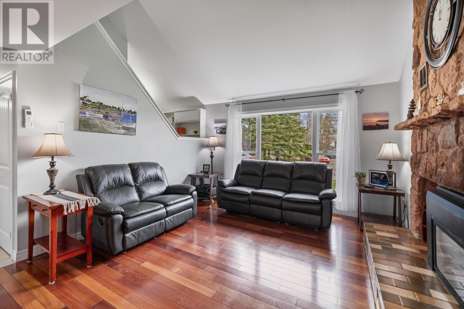 52 Thorndale Drive - 10