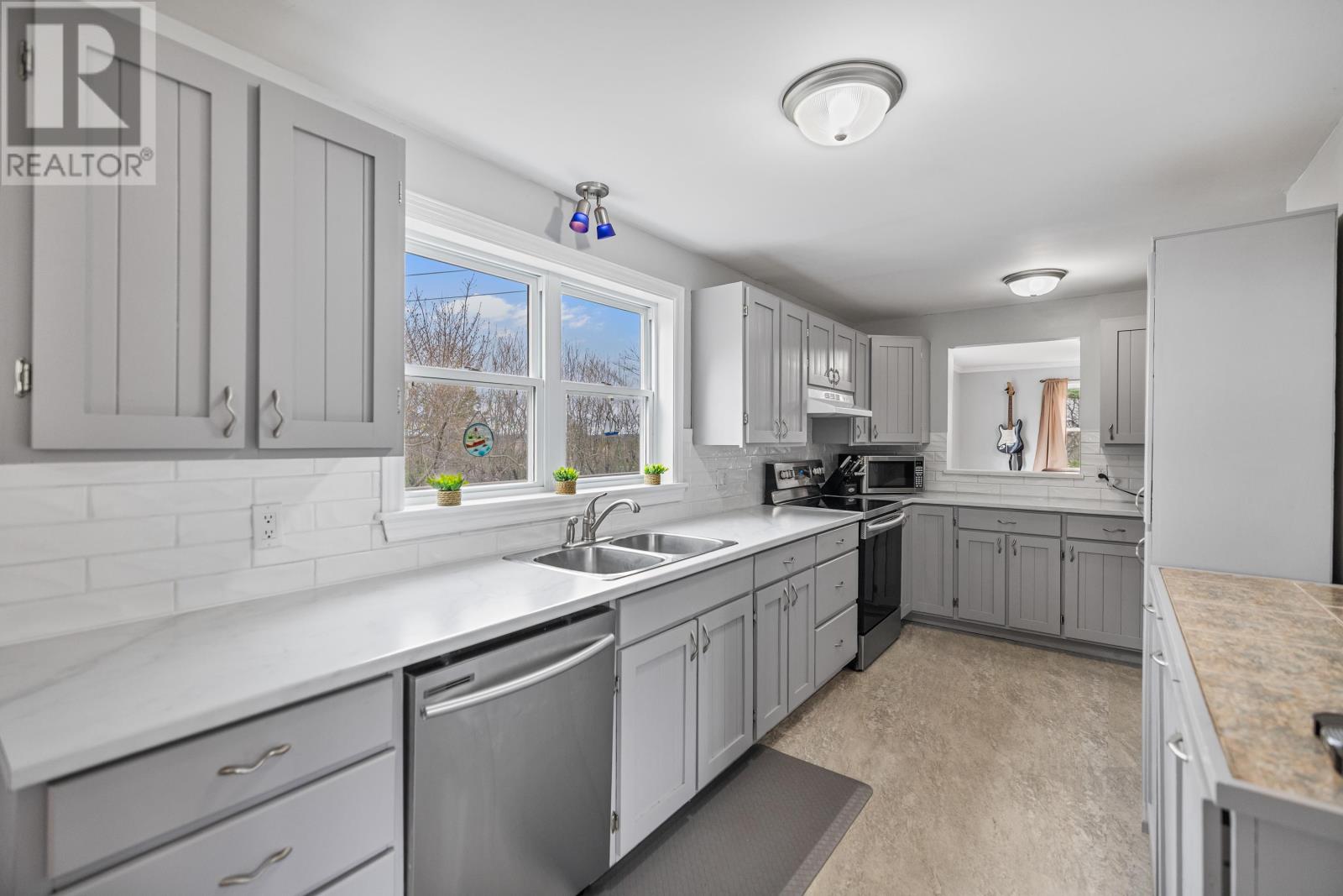 52 Thorndale Drive - 13
