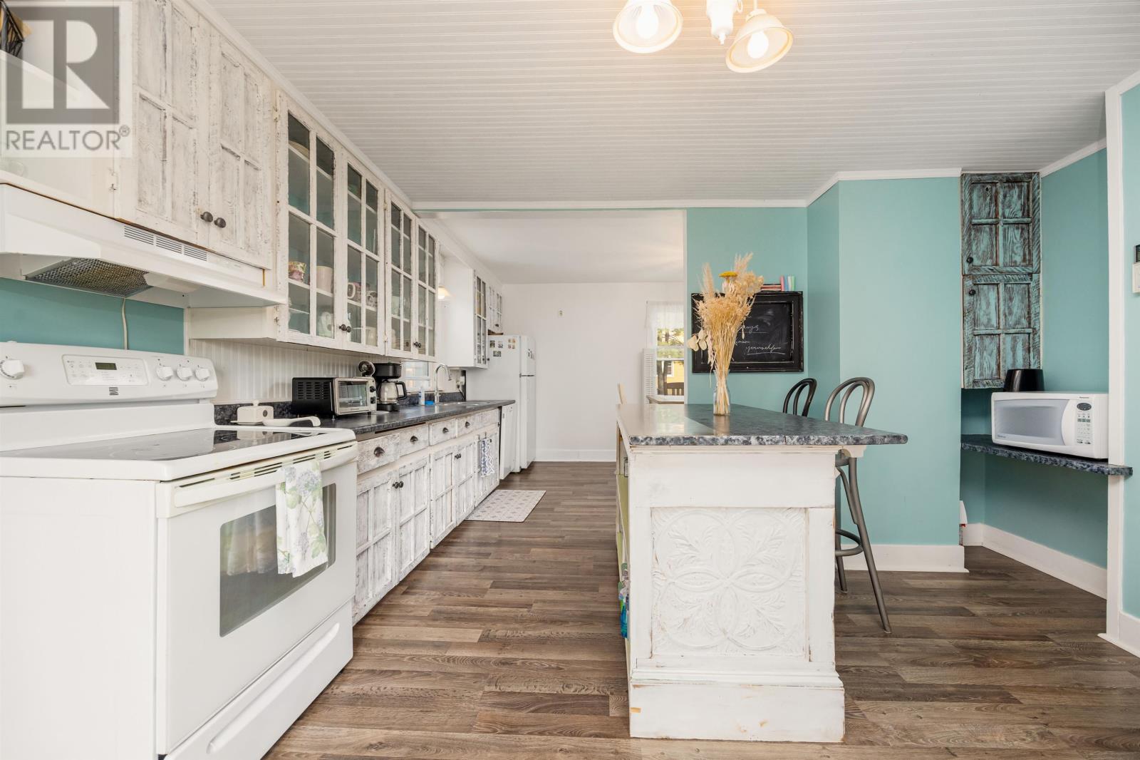 4305 Grahams Road - 12