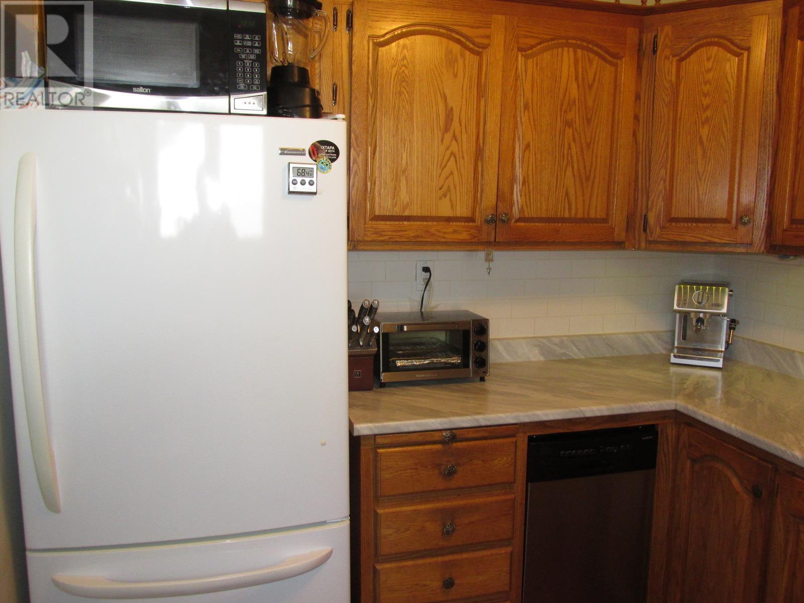 25 Roman AVE, Elliot Lake, Ontario, P5A1R6 — Photo 5