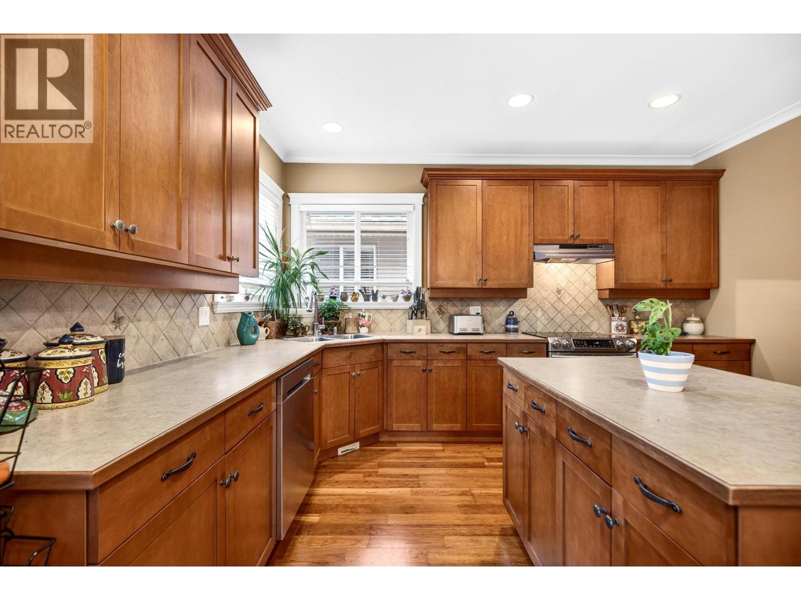 19650 ALOUETTE BOULEVARD, Pitt Meadows
