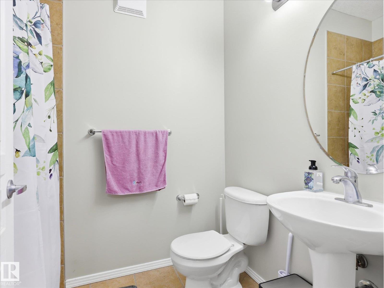 #268 4823 104A ST NW - 19