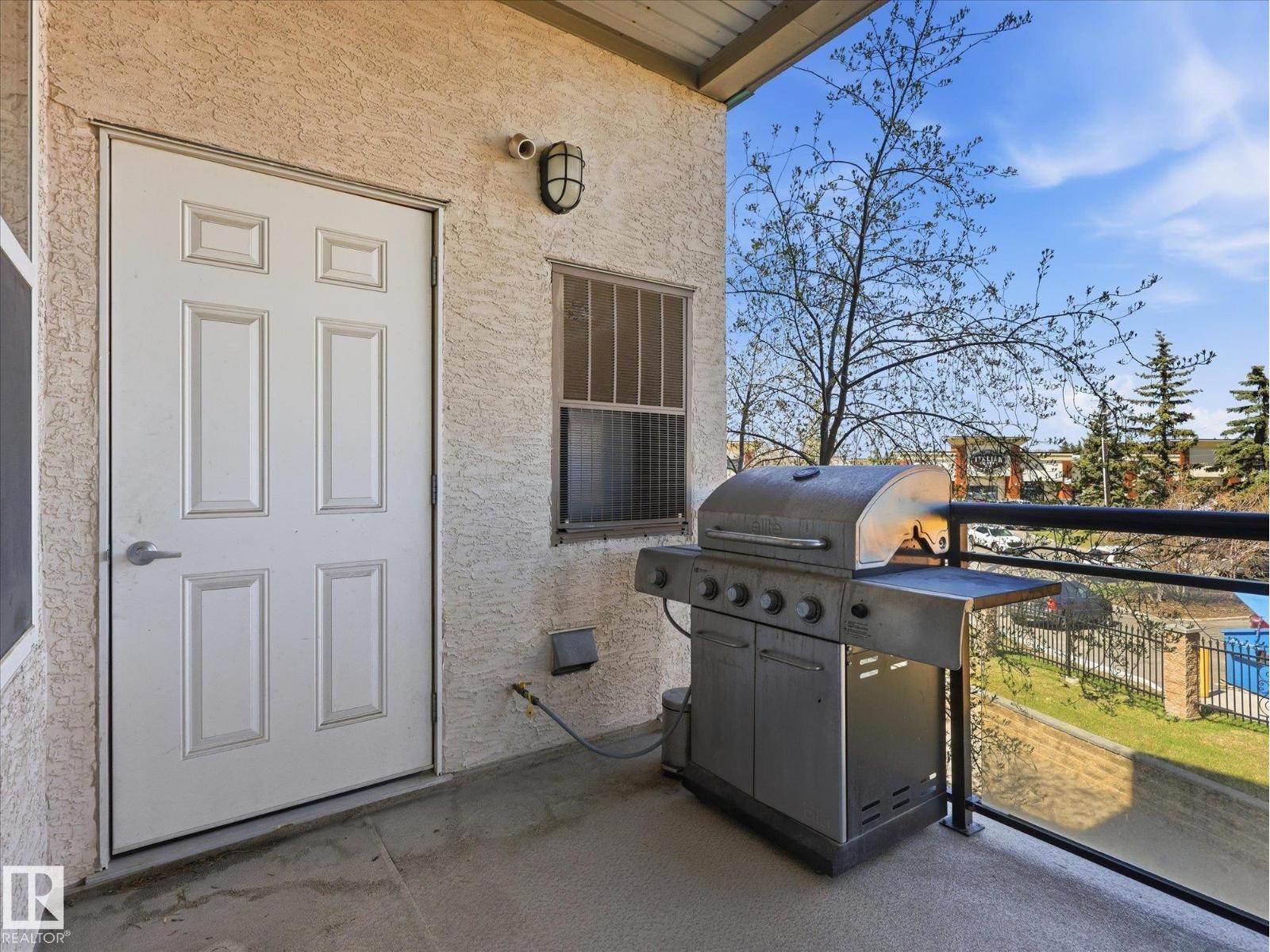 #268 4823 104A ST NW - 21