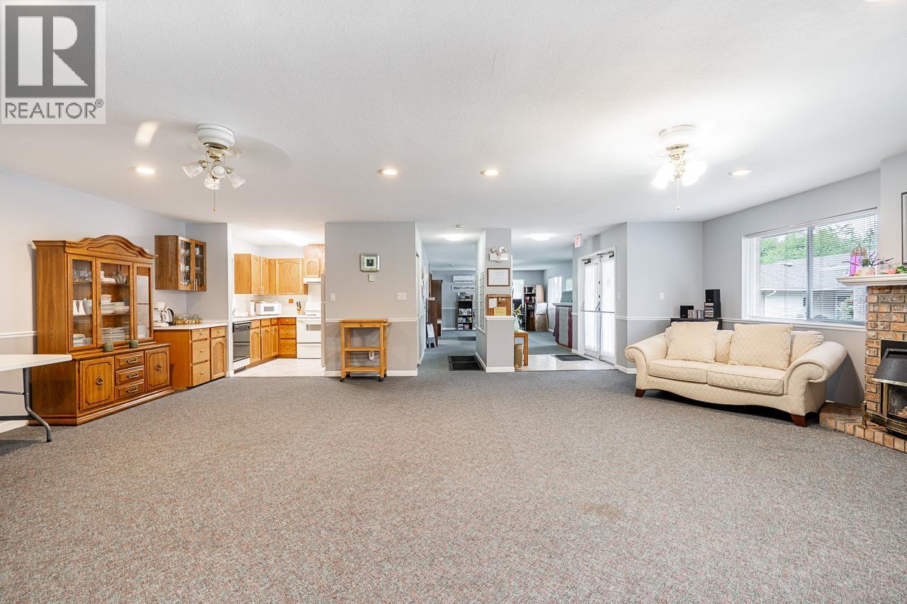 18 22308 124 AVENUE, Maple Ridge