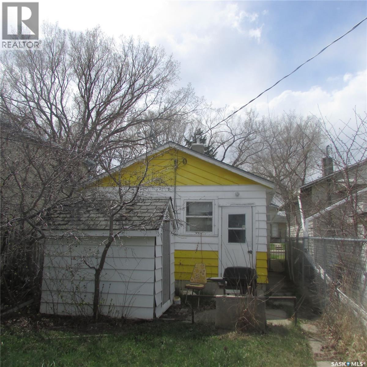 405 Scarth STREET - 3