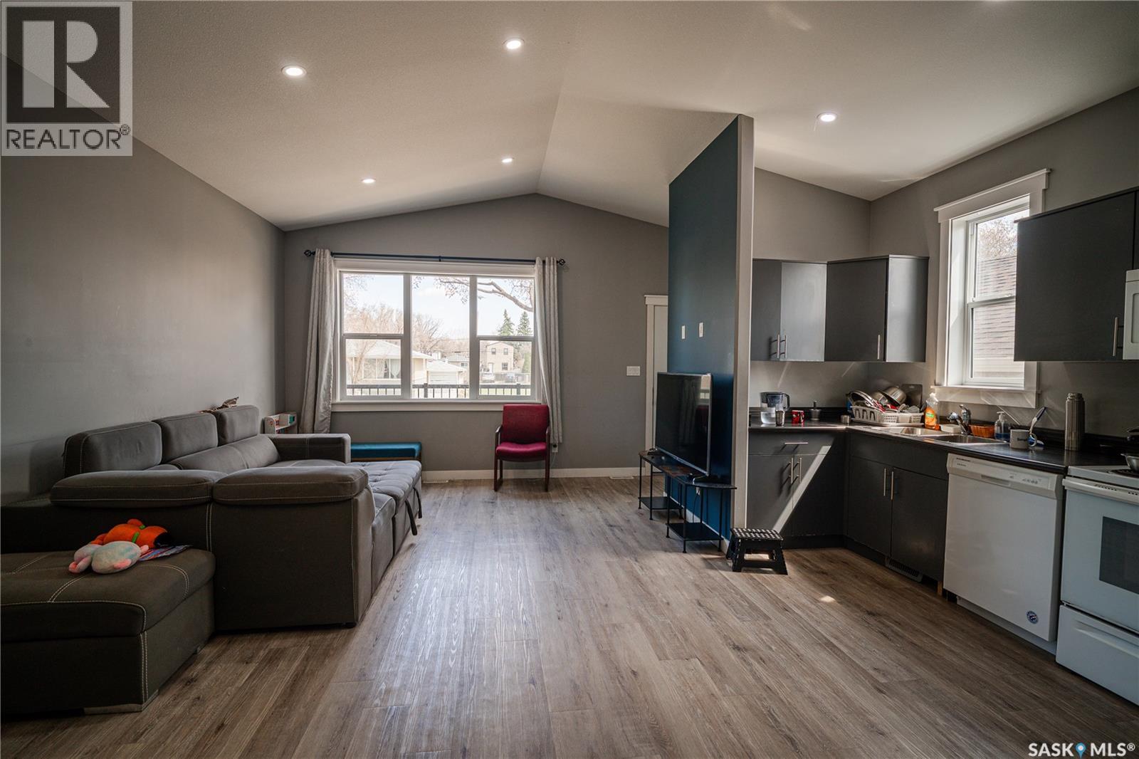 264 Osler STREET - 6