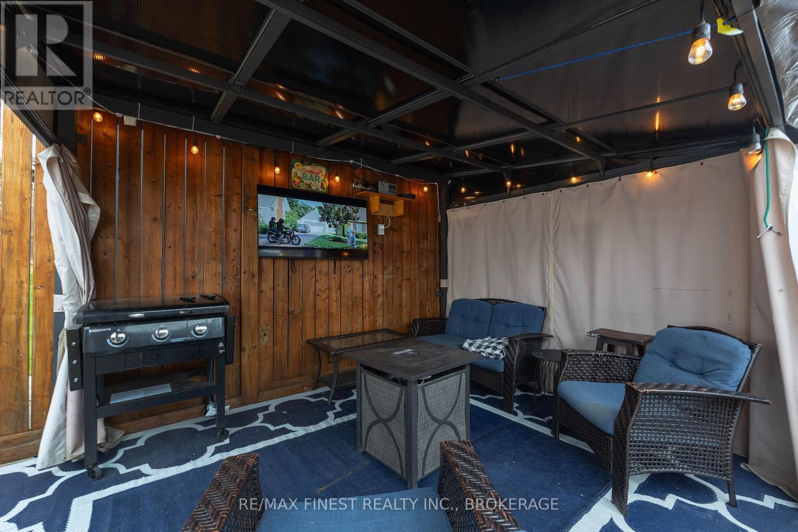 790 HIGH GATE PARK DRIVE - 38