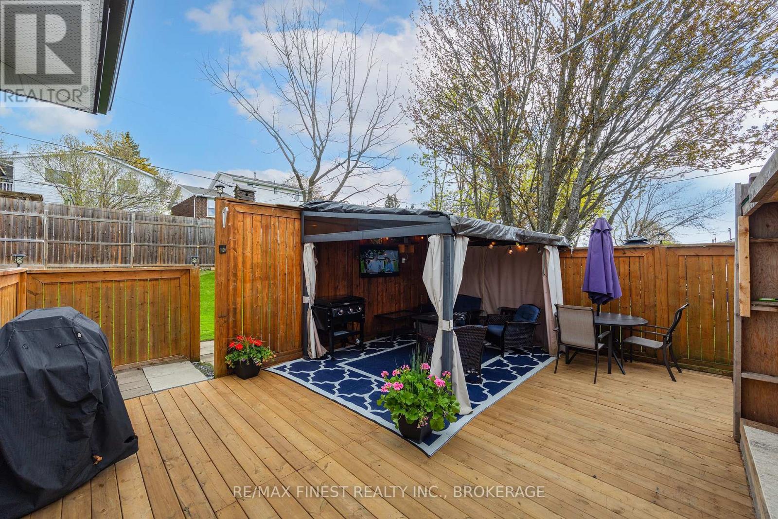 790 HIGH GATE PARK DRIVE - 36