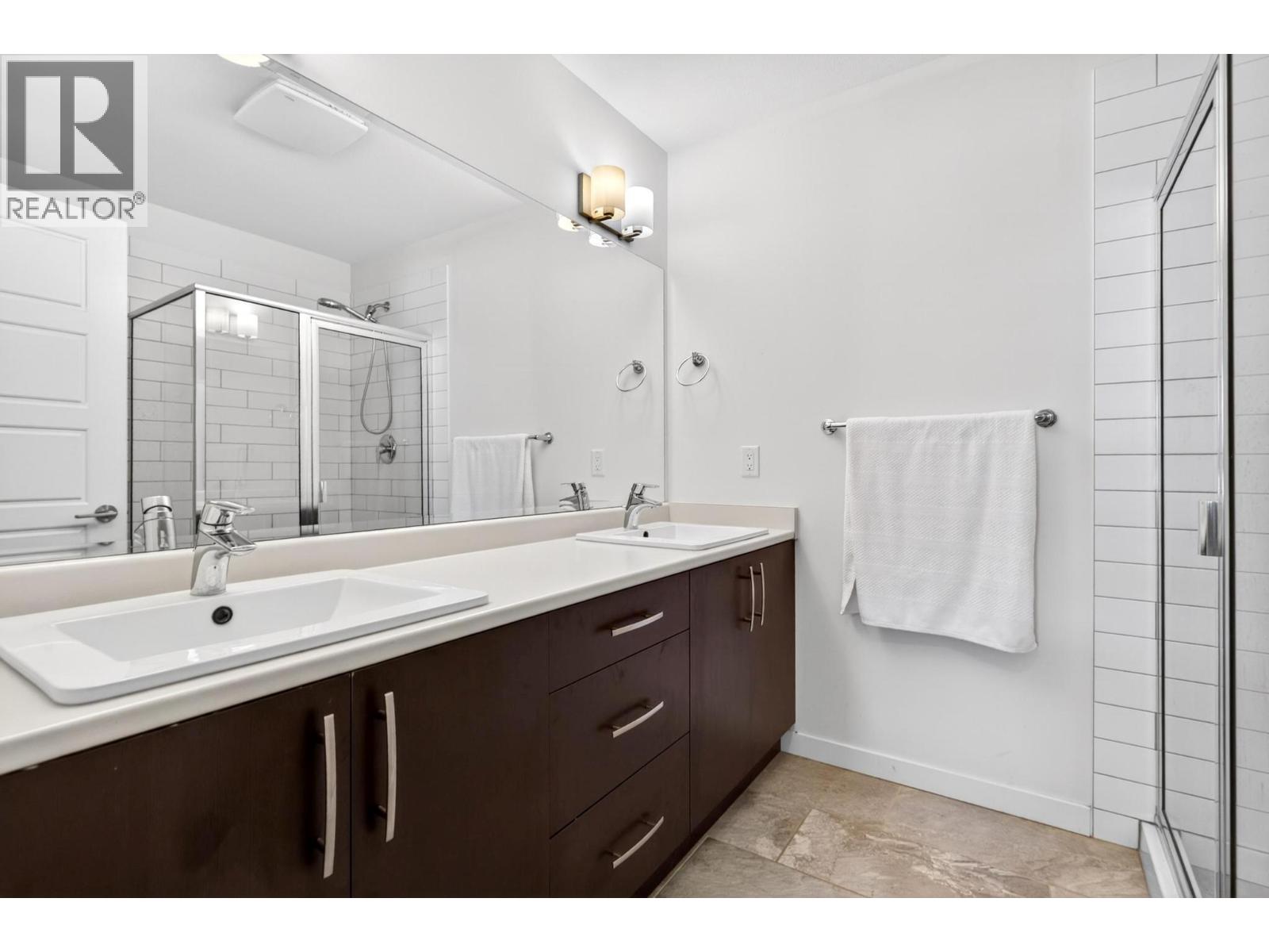 680 Old Meadows Road Unit# 33, Kelowna