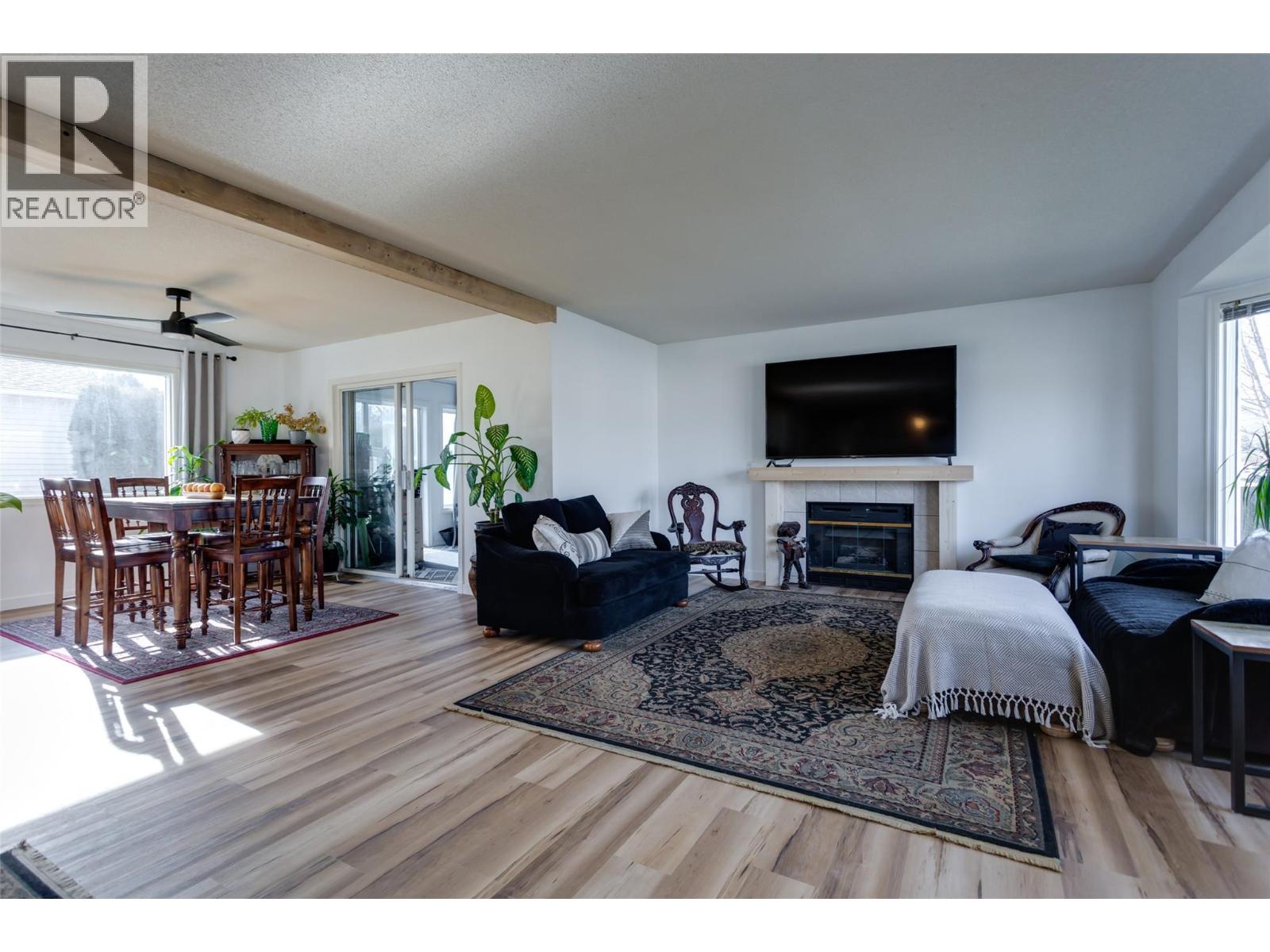 #527 1255 Raymer Avenue - 13
