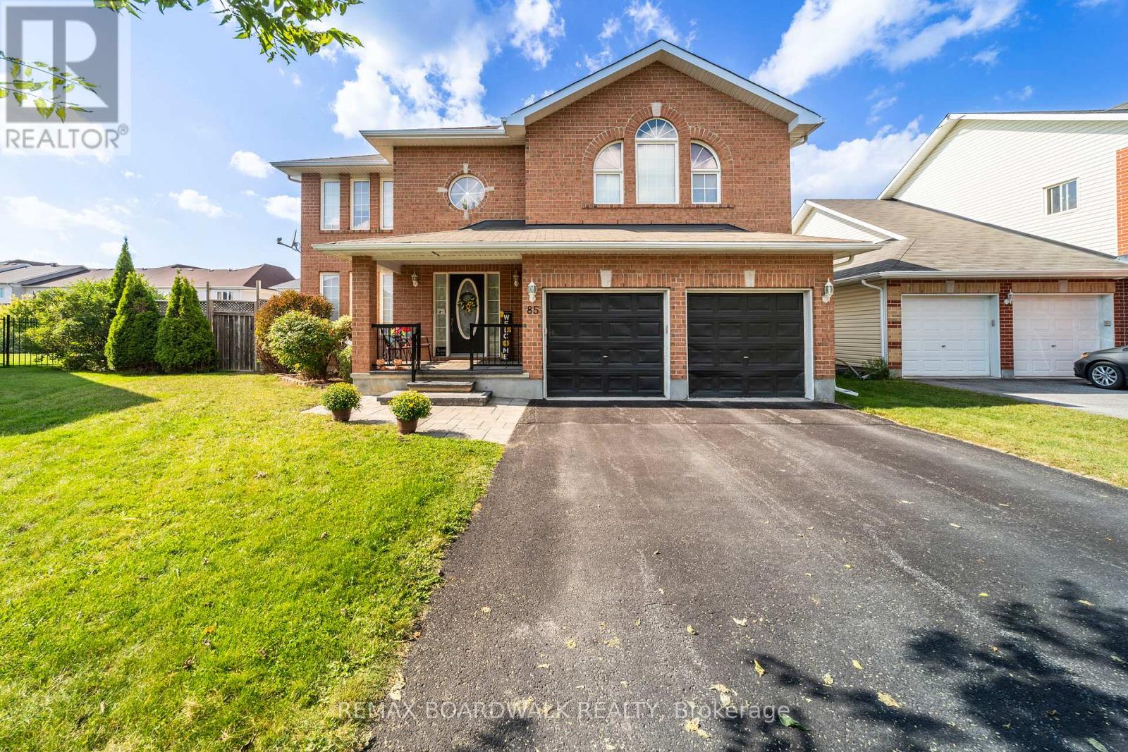 Braebury Homes Newport Model w/Double Car Garage