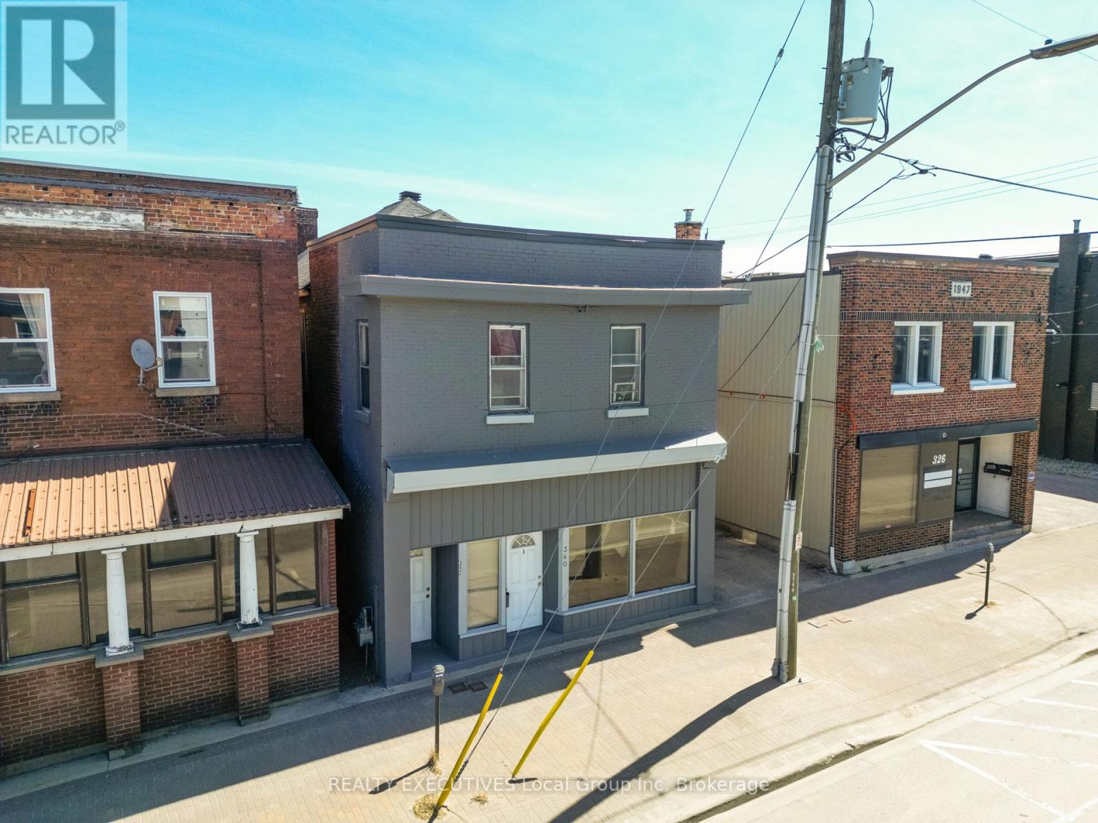 340 MCINTYRE STREET W - 1