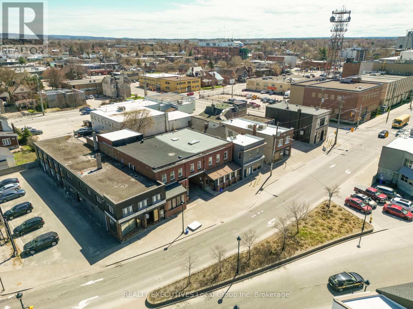 340 MCINTYRE STREET W - 12