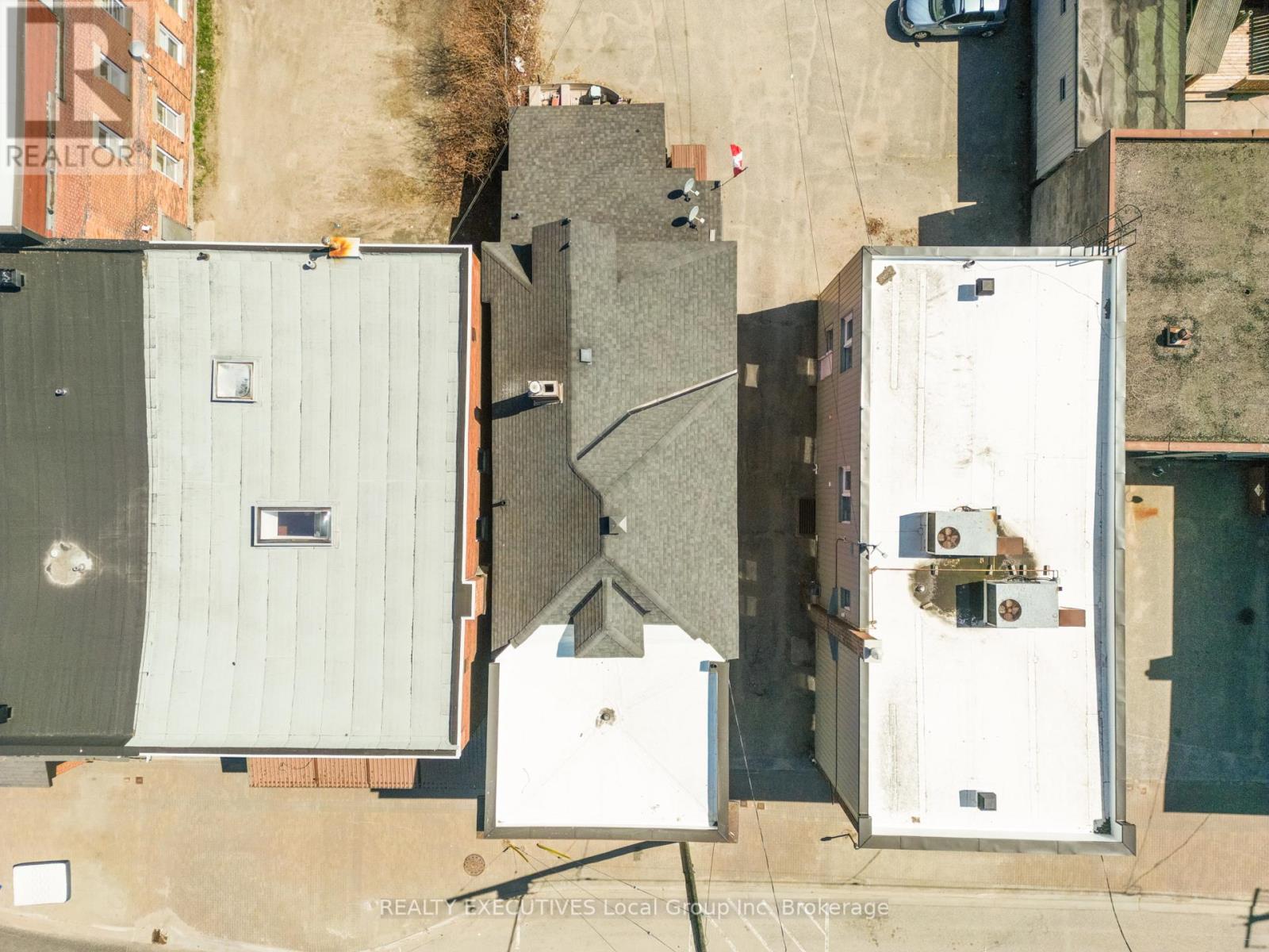 340 MCINTYRE STREET W - 6