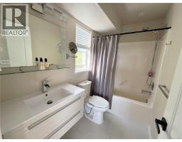 2596 Crystalview Dr, Langford, BC V9B6M9 Photo 23