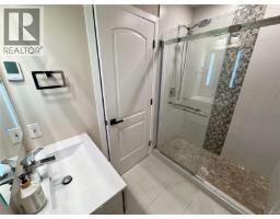 2596 Crystalview Dr, Langford, BC V9B6M9 Photo 19