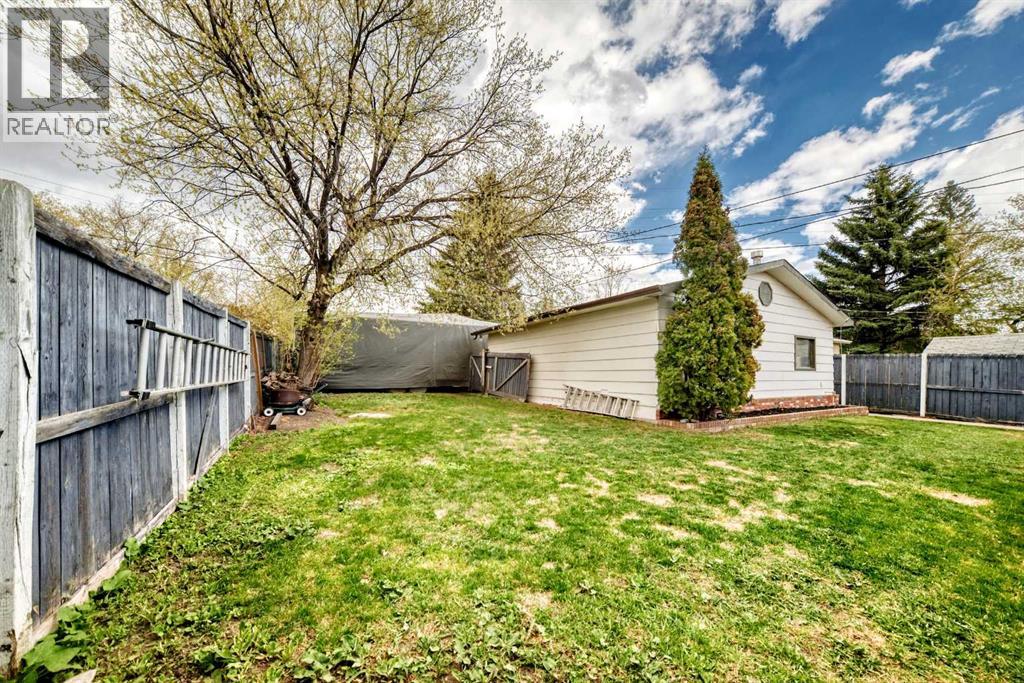 5224 19 Avenue NW - 32